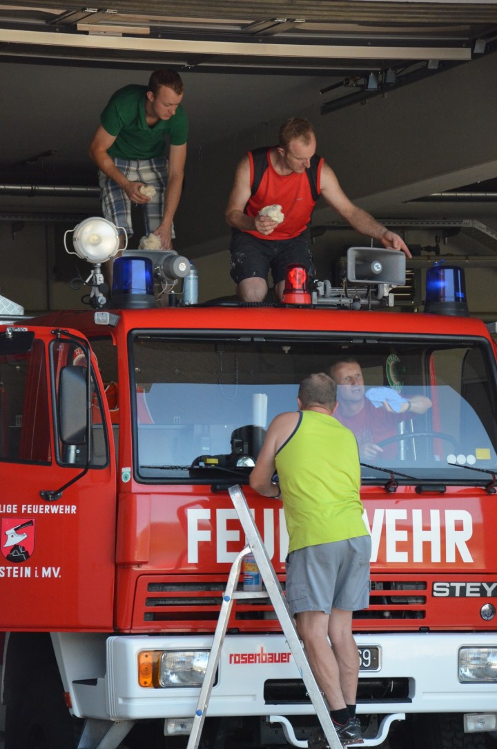 Reinigungstag bei der Feuerwehr