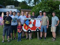Feuerwehrstorch landet in Eschernhof