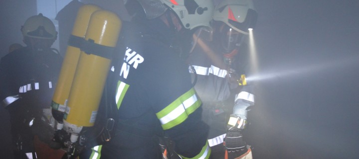 Monatsübung: Brand im ASZ Grenzland