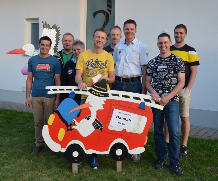 Feuerwehrstorch dreht wieder eine Runde
