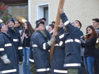 Wenn der Maibaum wieder am Dorfplatz steht…