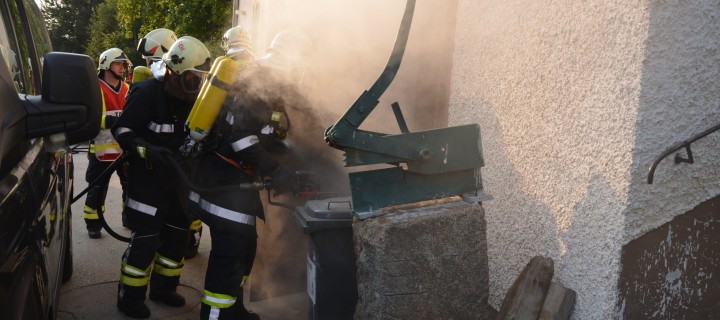 neuen Löschwasserbehälter in Martschlag beübt