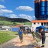 LKW verursacht Ölspur auf Firmengelände